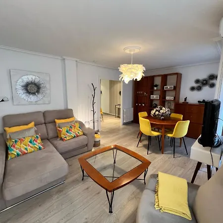 Apartamenticos La Paz I *
