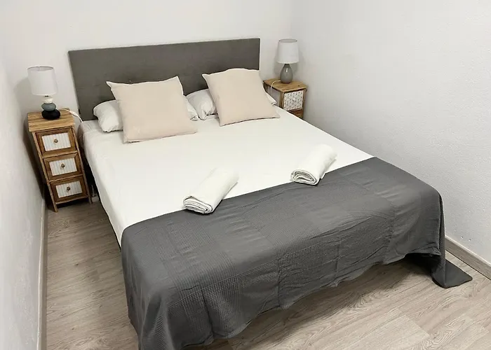 Apartment Apartamenticos La Paz I Zaragoza